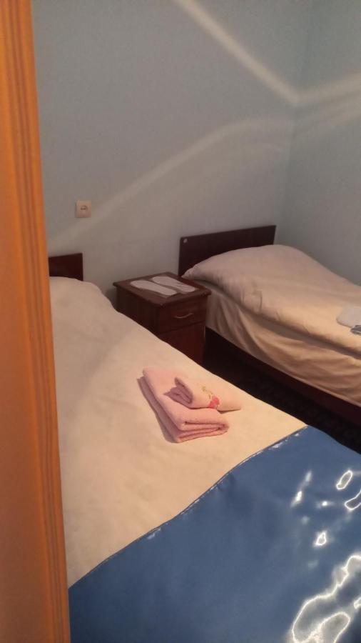 Dilbo House Hotel Dilijan Ruang foto