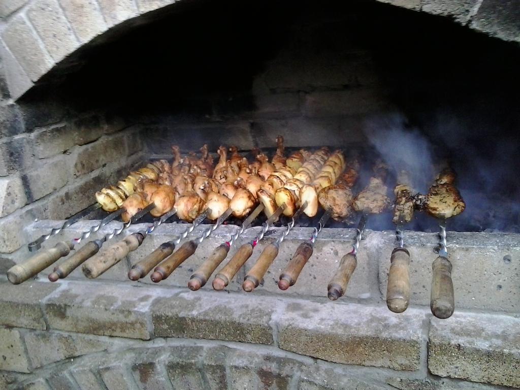 Dilbo House Hotel Dilijan Bagian luar foto